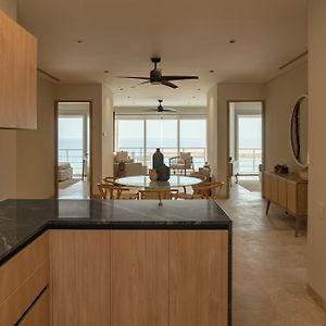 Apartamento Estándar de 3 Dormitorios